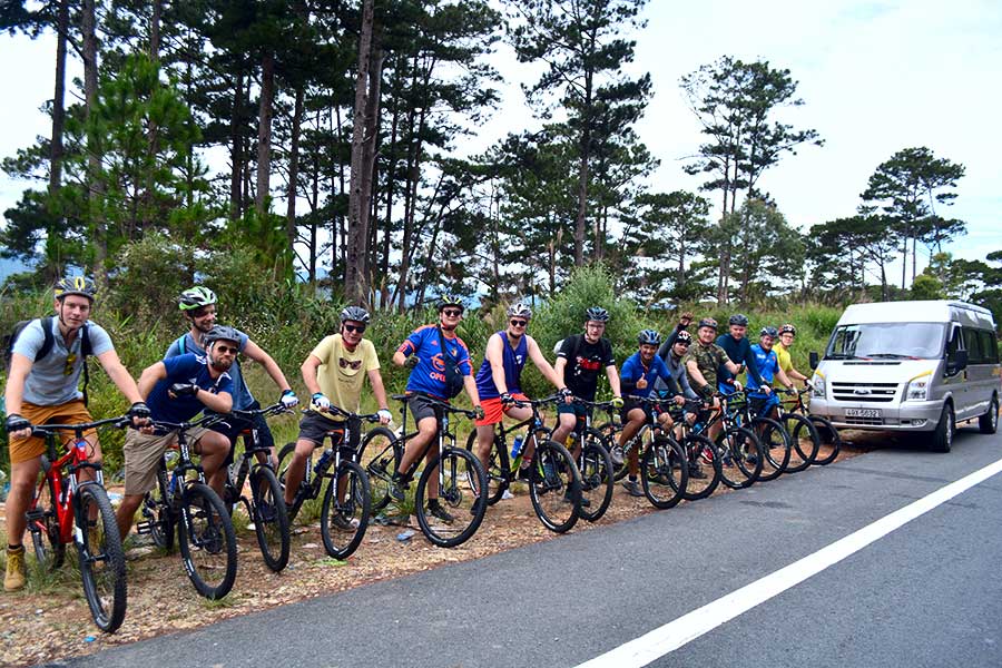 1735181944_journey-by-bicycle-from-da-lat-to-nha-trang-and-vung-tau (3).jpg